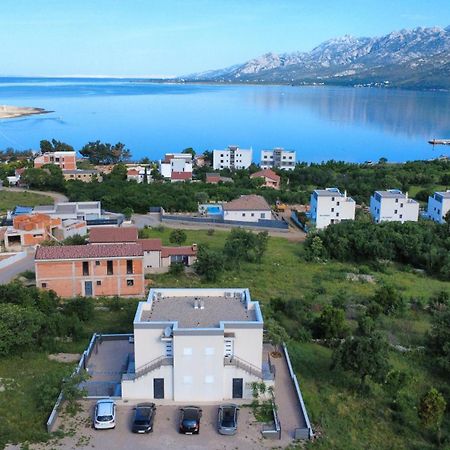 Apartments Bonaca Рованьска Экстерьер фото