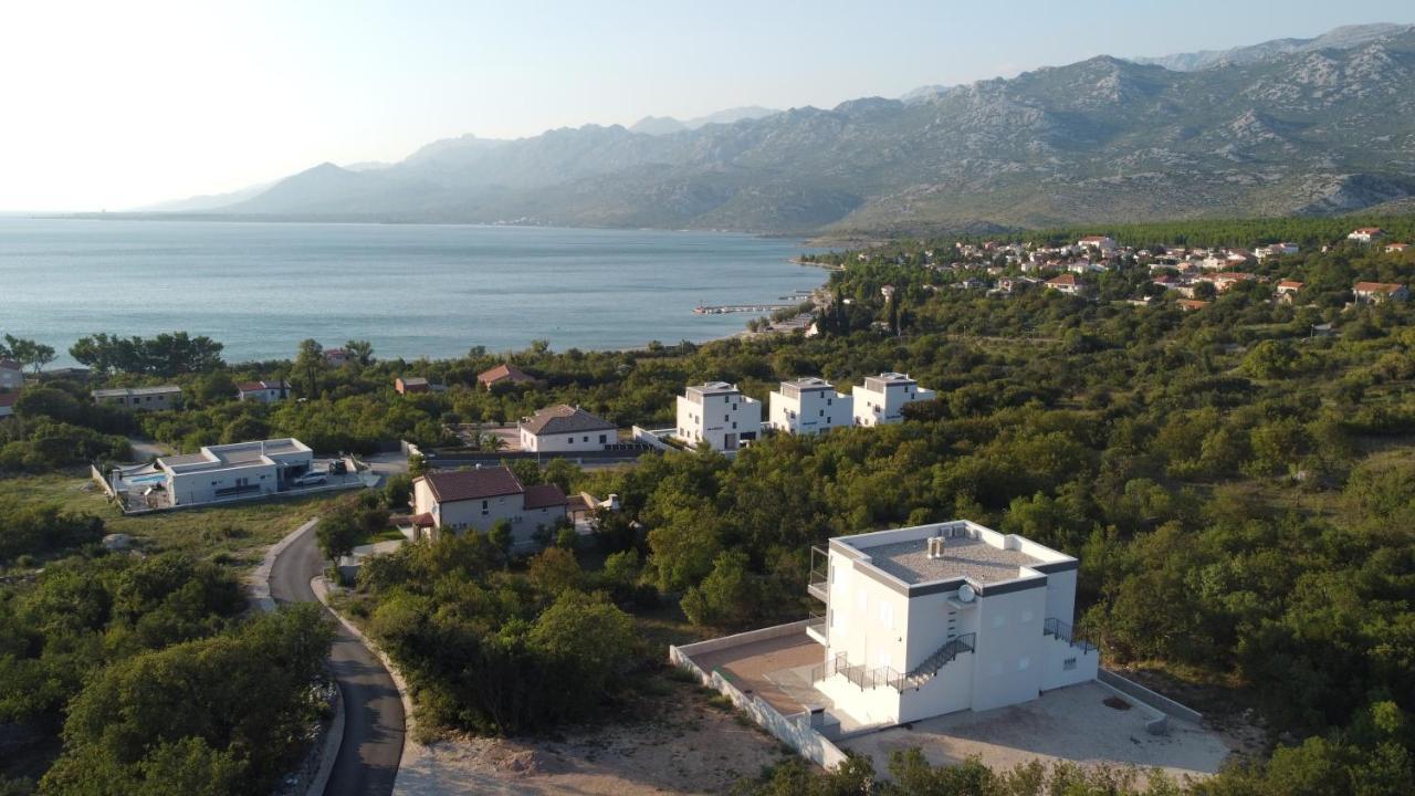 Apartments Bonaca Рованьска Экстерьер фото