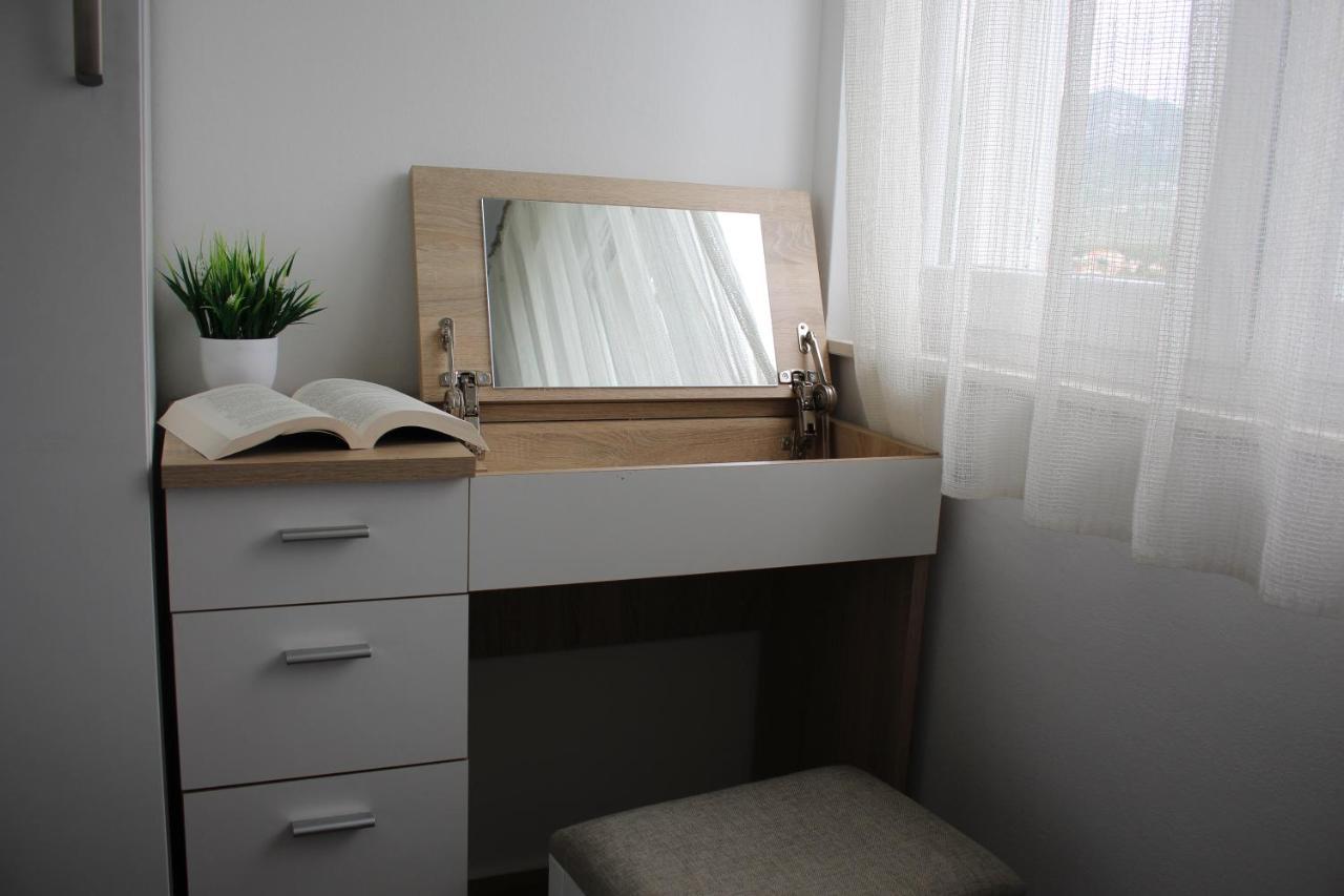 Apartments Bonaca Рованьска Экстерьер фото