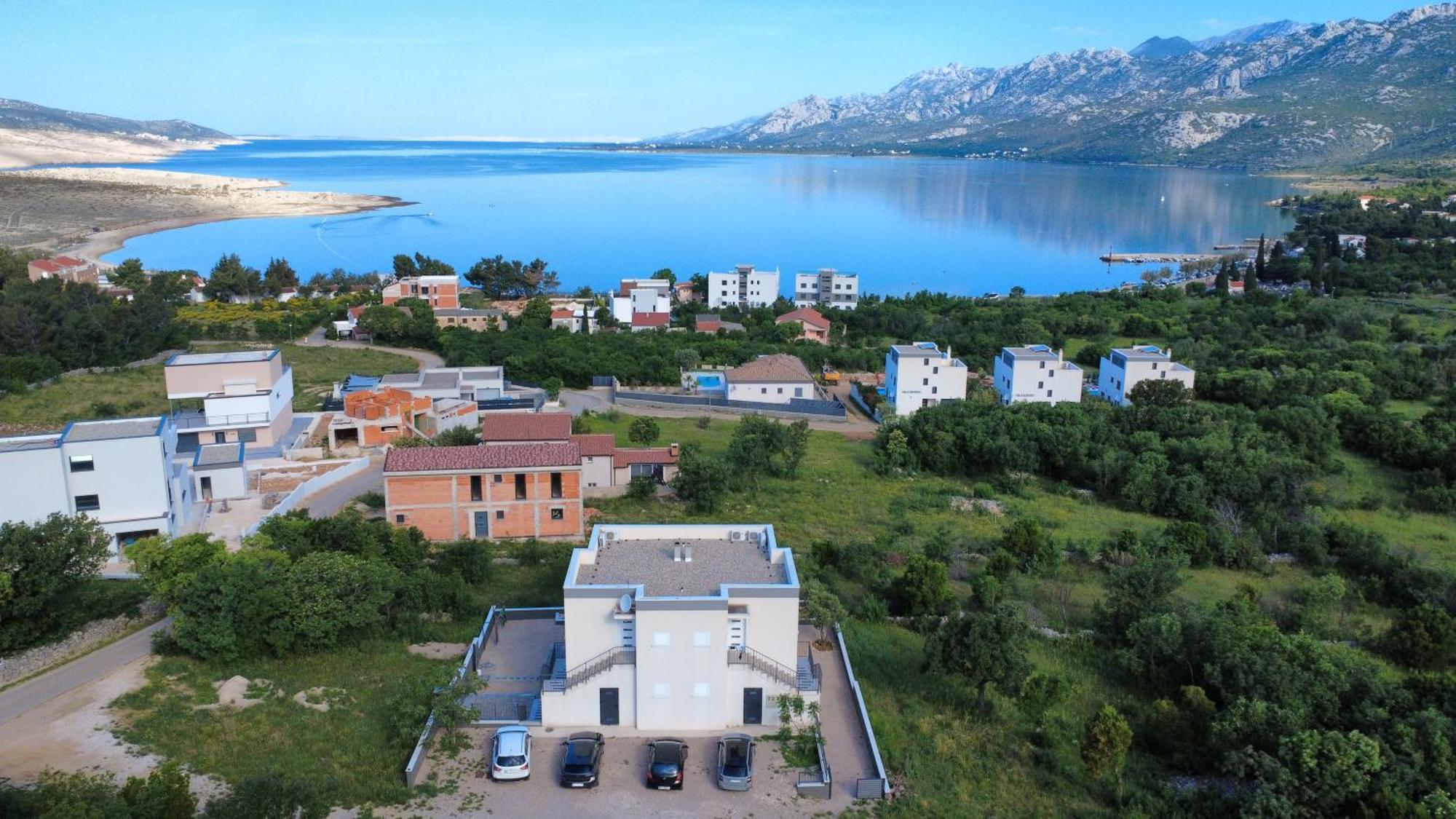 Apartments Bonaca Рованьска Экстерьер фото